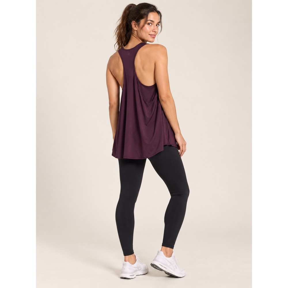 Athleta Ultimate Train Tank XL Purple Racerback Performance Yoga Top 963942-49